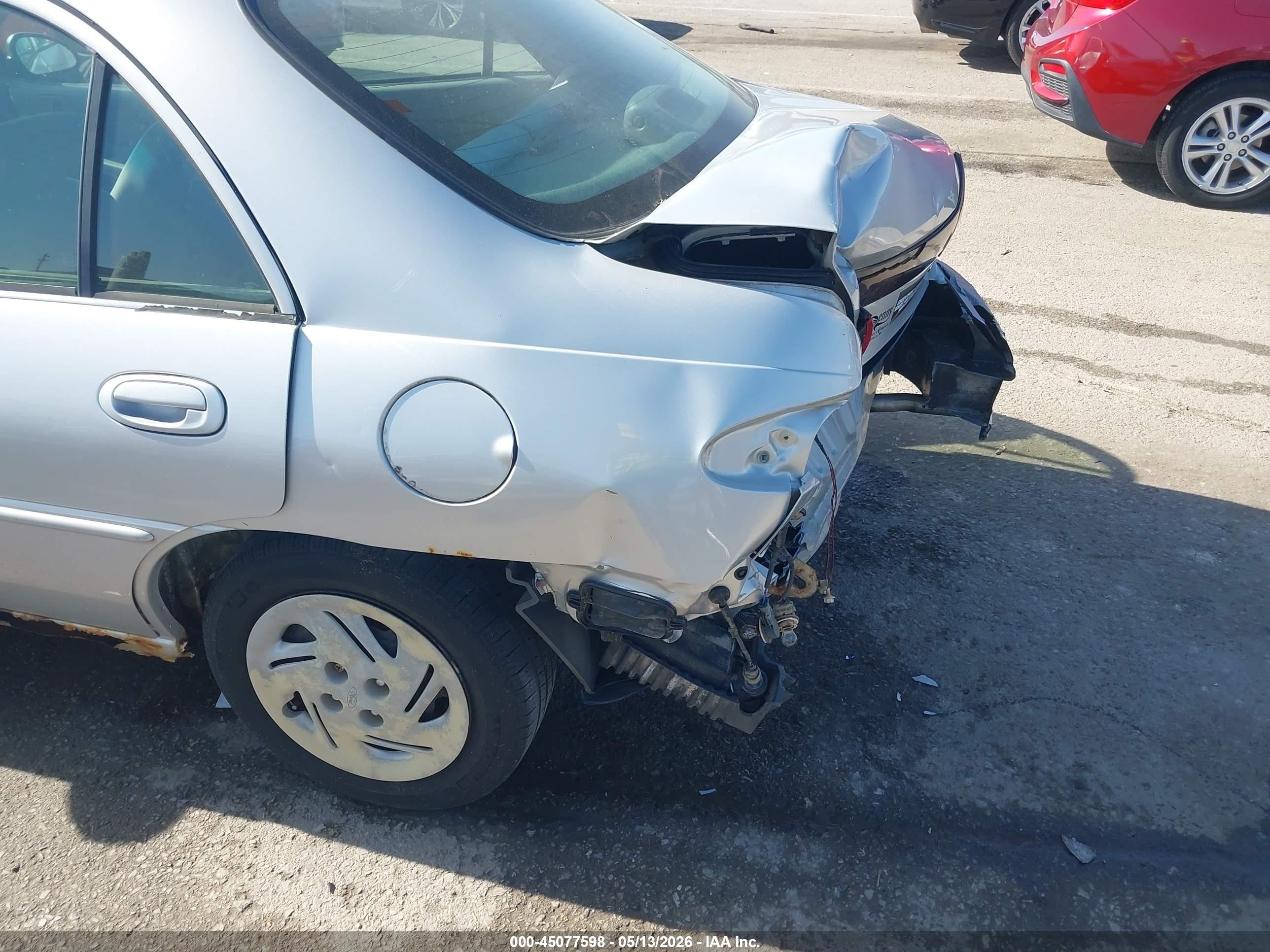 2002 Ford Escort Fleet Silver vin: 3FAFP13P72R122738