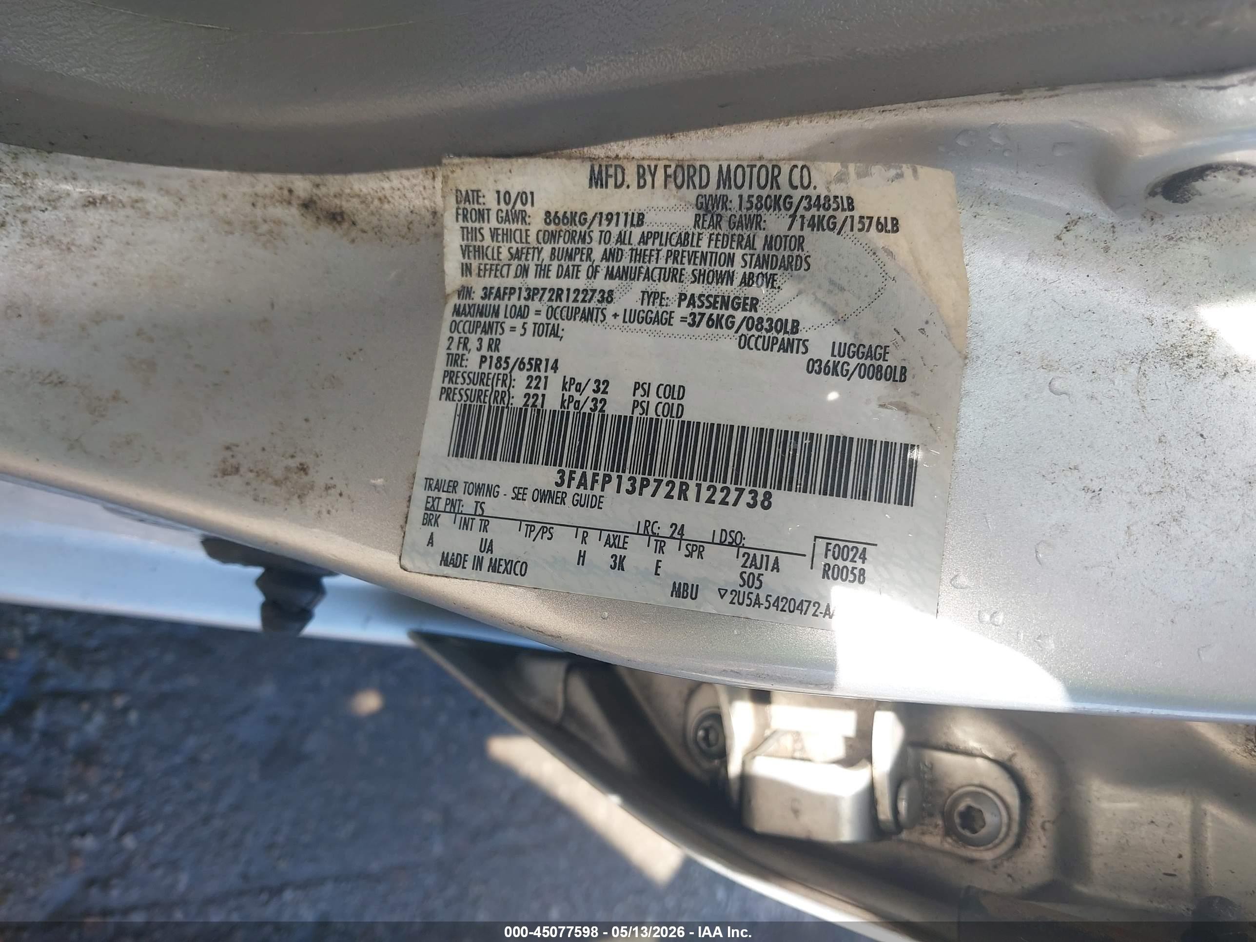 2002 Ford Escort Fleet Silver vin: 3FAFP13P72R122738