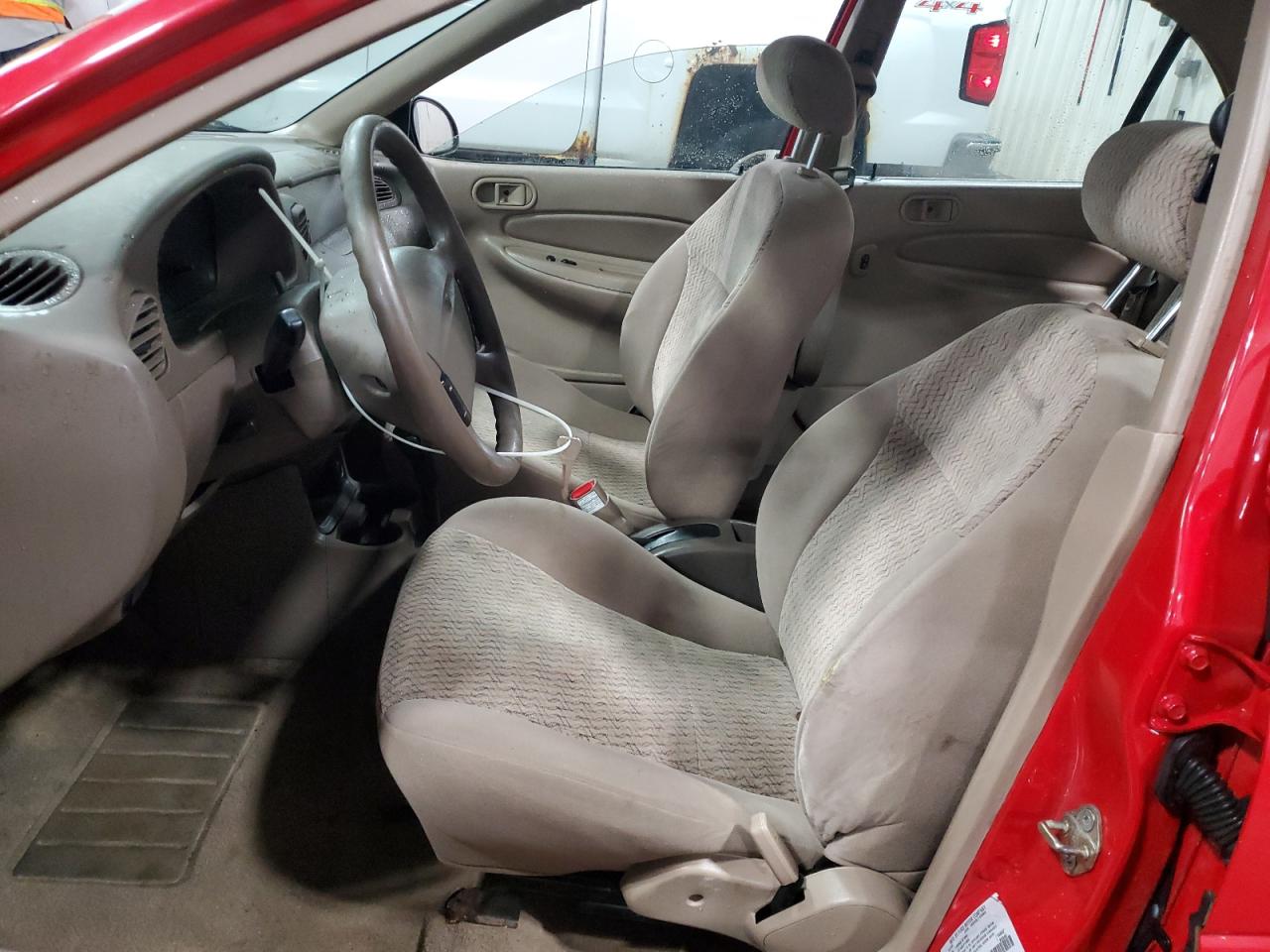 2001 Ford Escort Red vin: 3FAFP13P81R145606