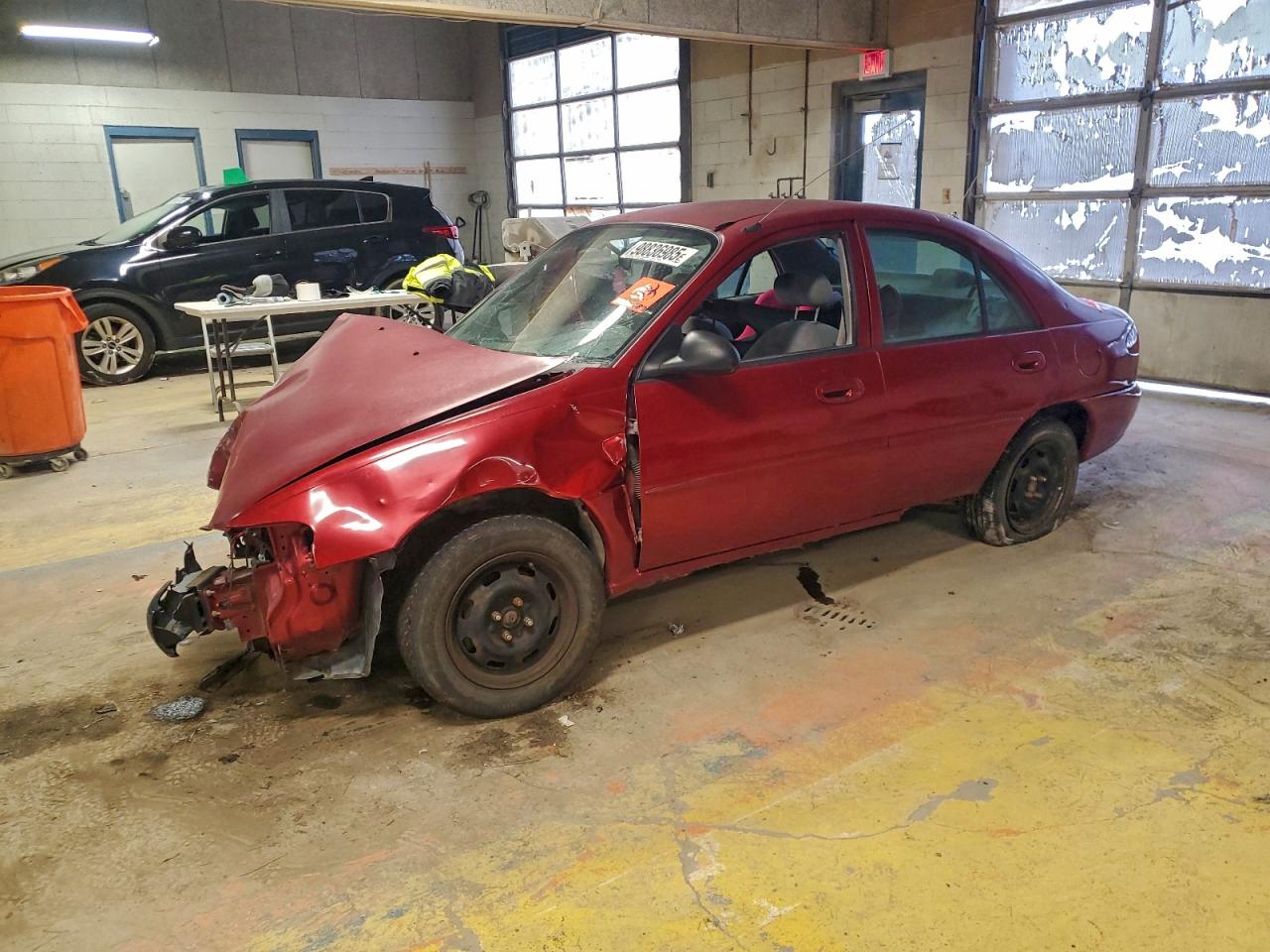 2000 Ford Escort Red vin: 3FAFP13PXYR259178