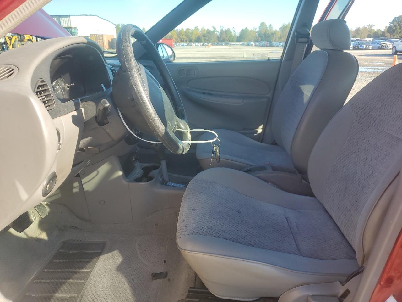 1998 Ford Escort Se Burgundy vin: 3FAFP15P0WR190849