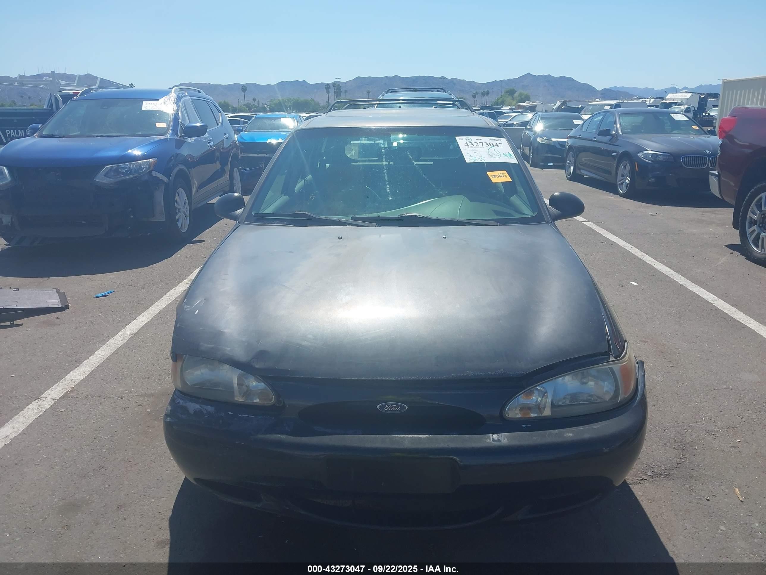 1998 Ford Escort Se Black vin: 3FAFP15P0WR238401