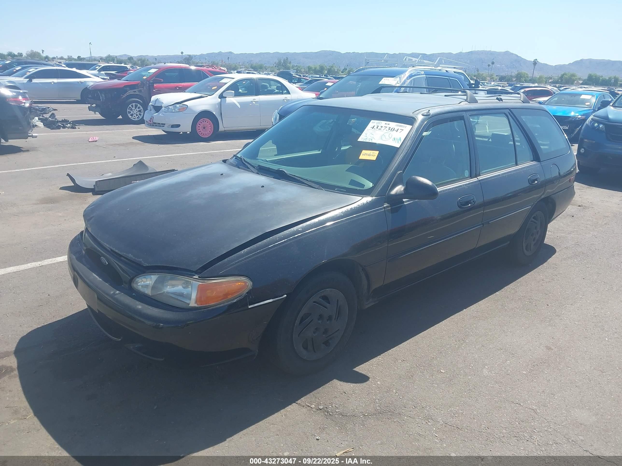 1998 Ford Escort Se Black vin: 3FAFP15P0WR238401
