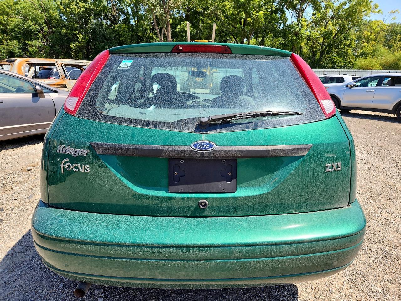 2002 Ford Focus Zx3 Green vin: 3FAFP31302R238536