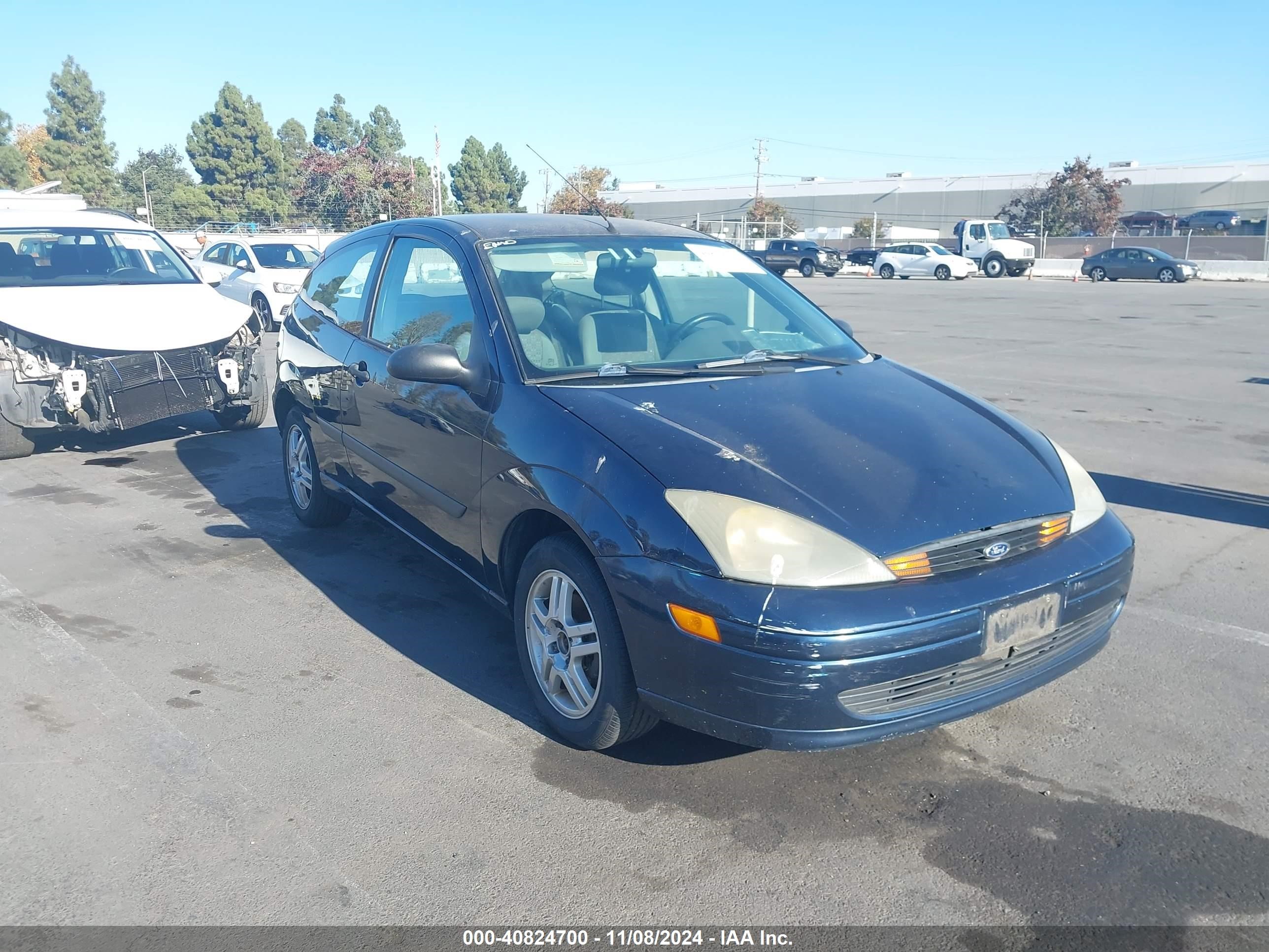 Precio e Historial 2003 Ford Focus Zx3 2.0l I-4 Dohc, 130hp vin