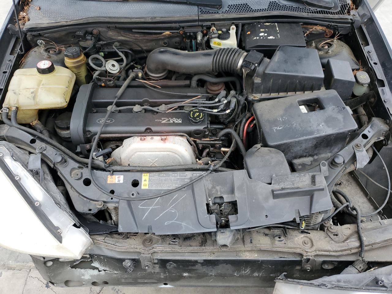 Price & History 2000 Ford Focus Zx3 2.0l 4 vin: 3FAFP3130YR200605