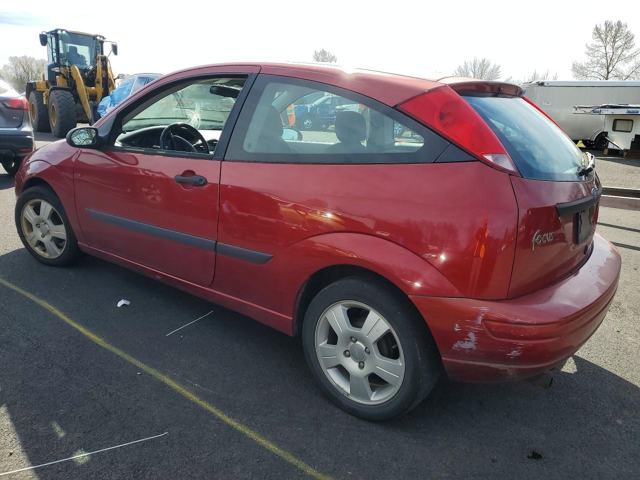 2004 Ford Focus Zx3 Red vin: 3FAFP31324R121043