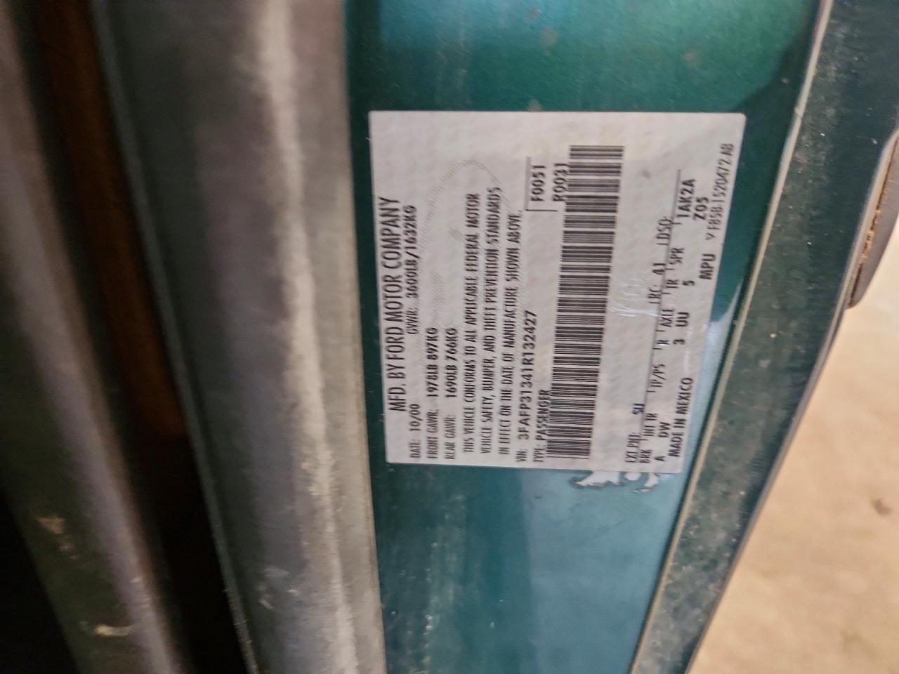 2001 Ford Focus Zx3 Green vin: 3FAFP31341R132427