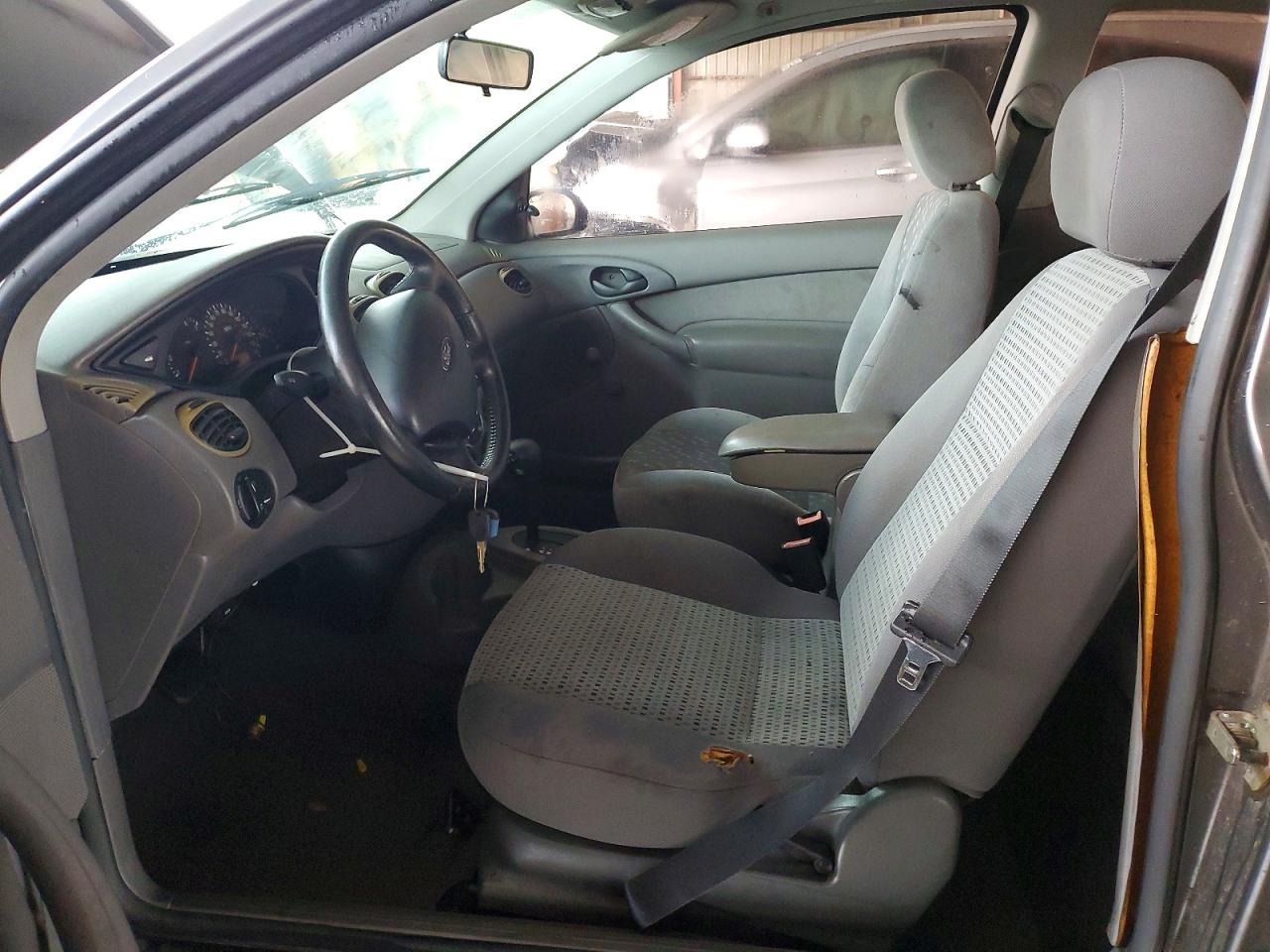 2002 Ford Focus Zx3 Gray vin: 3FAFP31342R240371