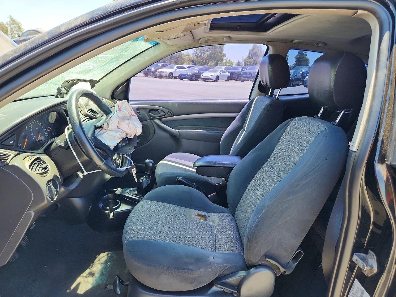 2001 Ford Focus Zx3 Черный vin: 3FAFP31351R191440