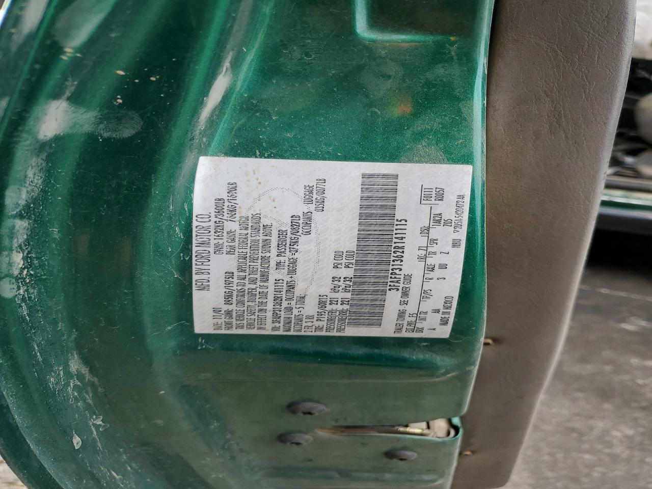 2002 Ford Focus Zx3 Green vin: 3FAFP31362R141115