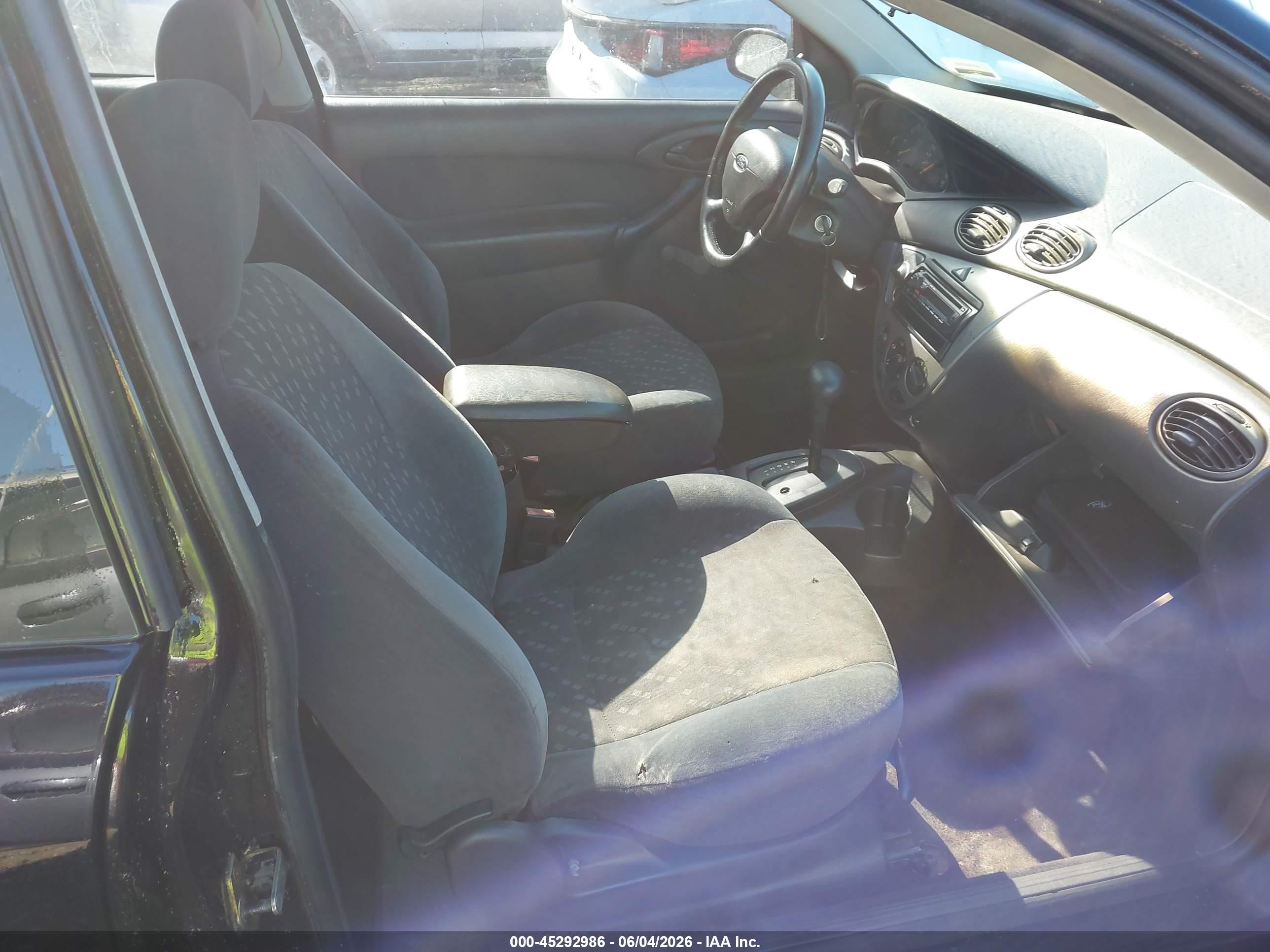 2002 Ford Focus Zx3 Black vin: 3FAFP31362R183476