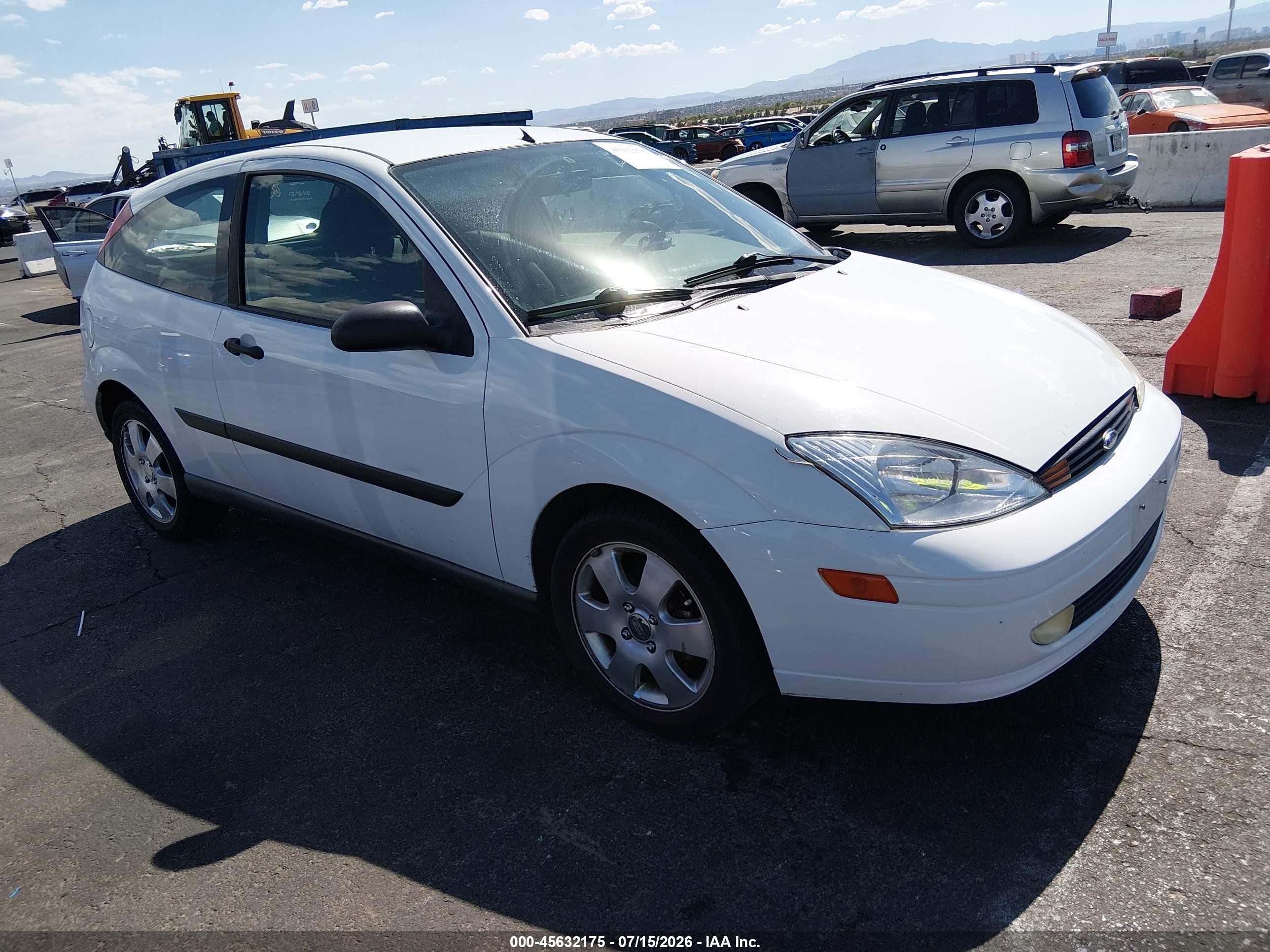 2002 Ford Focus Zx3 Base/zx3 Premium/zx3 Pwr Premium White vin: 3FAFP31362R225712