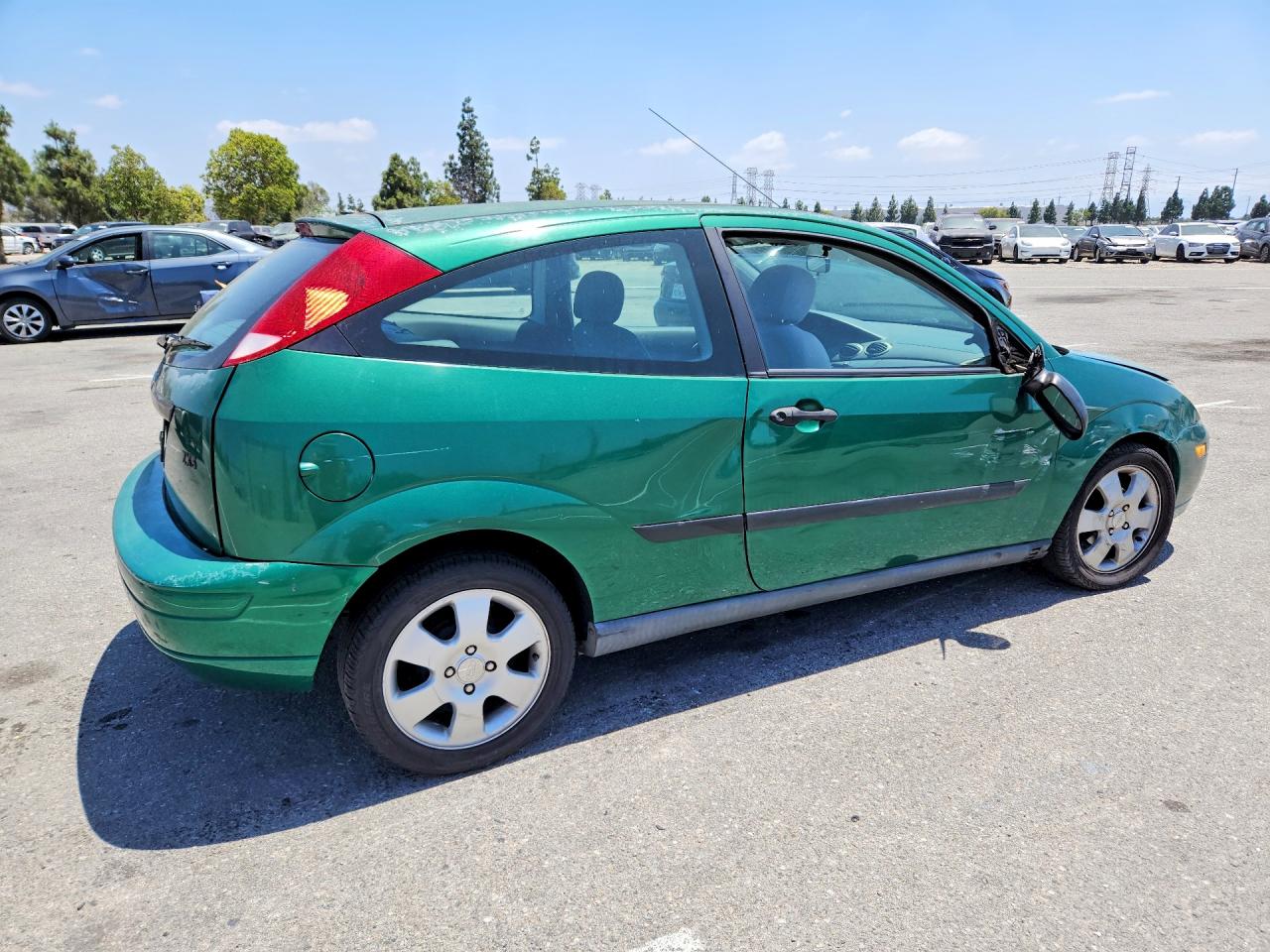2002 Ford Focus Zx3 Green vin: 3FAFP31362R233292