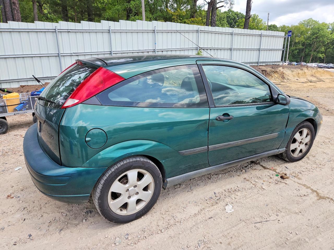 2001 Ford Focus Zx3 Green vin: 3FAFP31391R215948