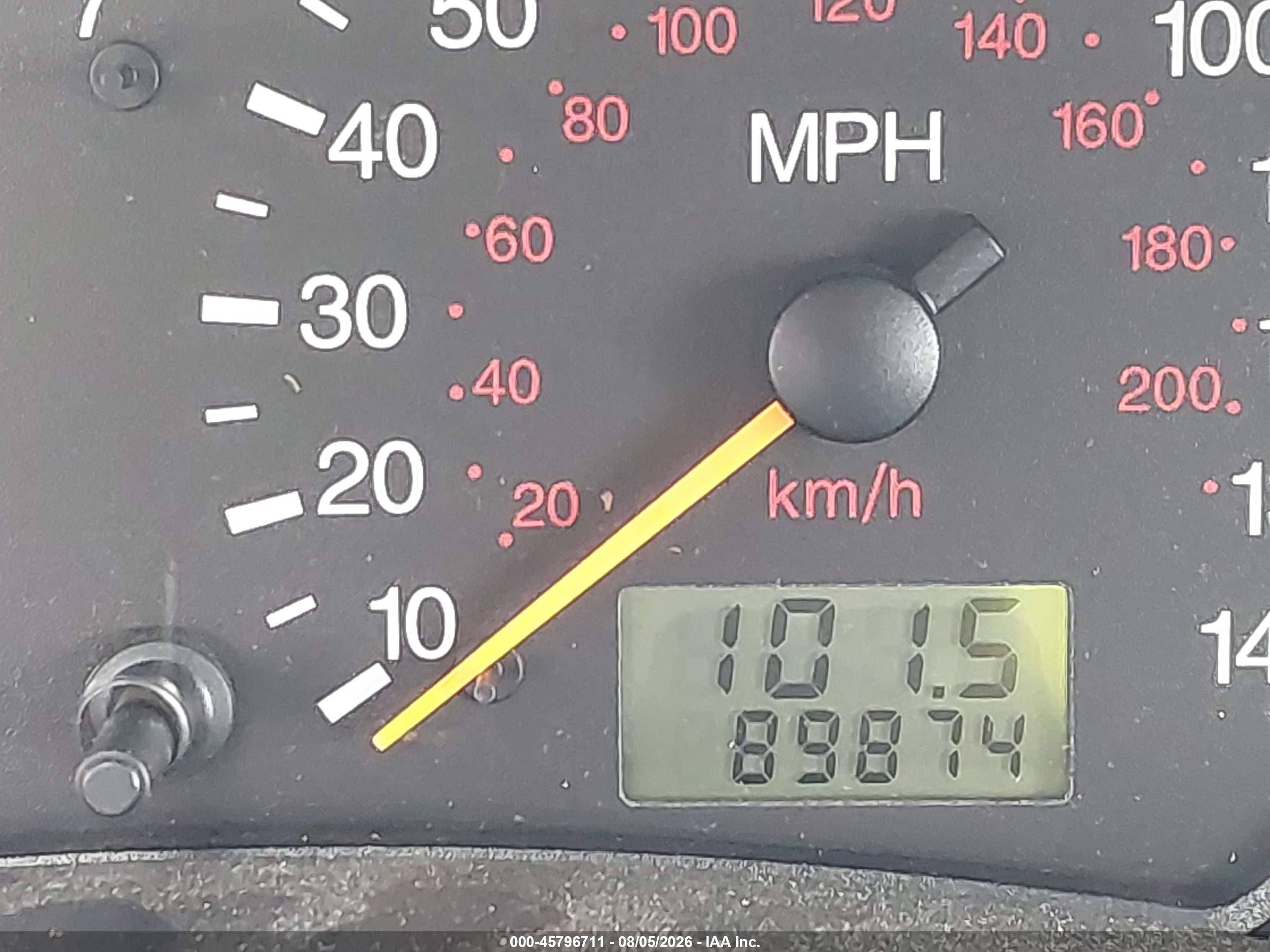 2000 Ford Focus Zx3 Silver vin: 3FAFP3139YR198630