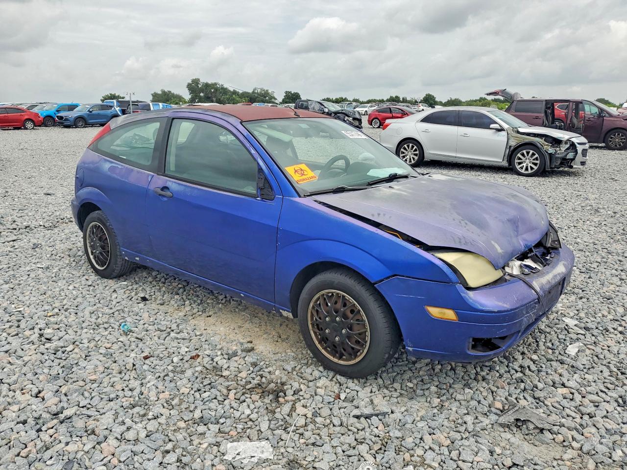 2005 Ford Focus Blue vin: 3FAFP31N05R128057
