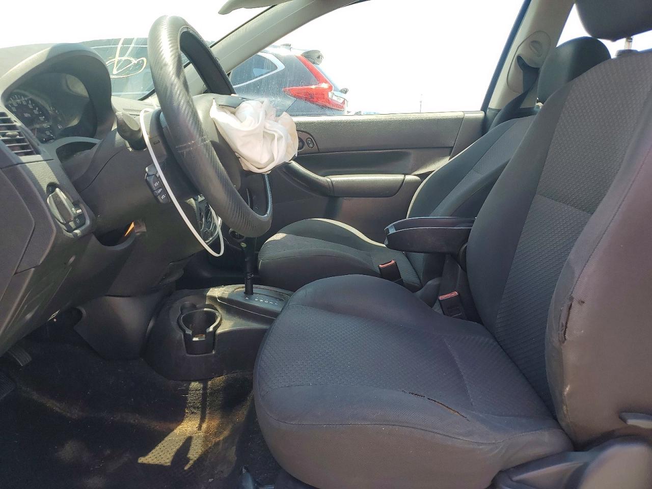 2005 Ford Focus Blue vin: 3FAFP31N05R128057