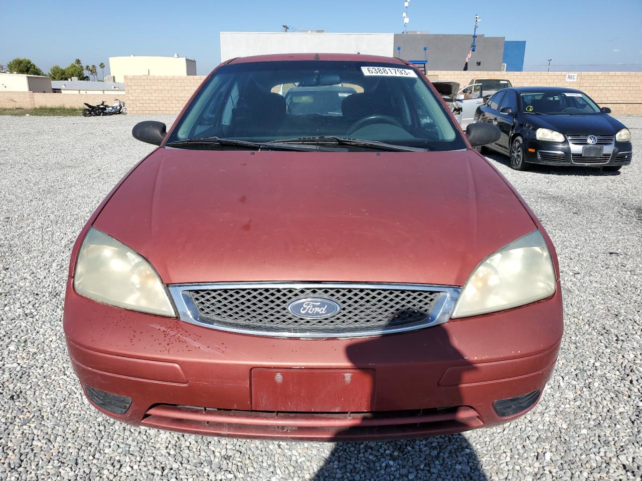 Price & History 2005 Ford Focus Zx3 2.0l 4 vin: 3FAFP31N05R136434