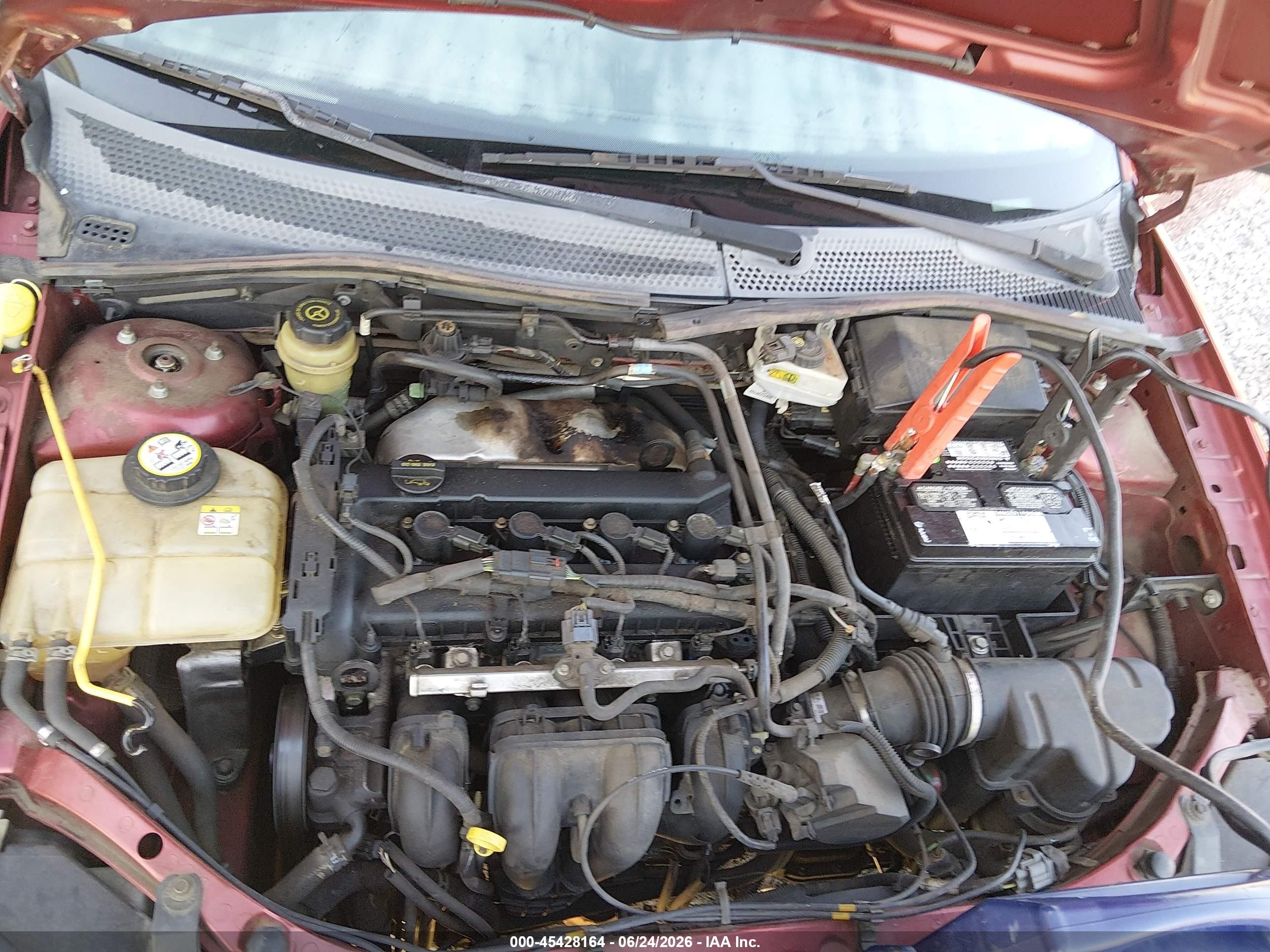2005 Ford Focus Zx3 Red vin: 3FAFP31N15R144364