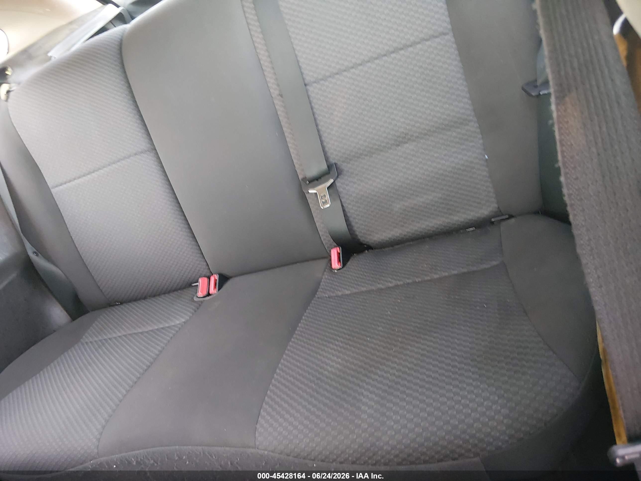 2005 Ford Focus Zx3 Red vin: 3FAFP31N15R144364