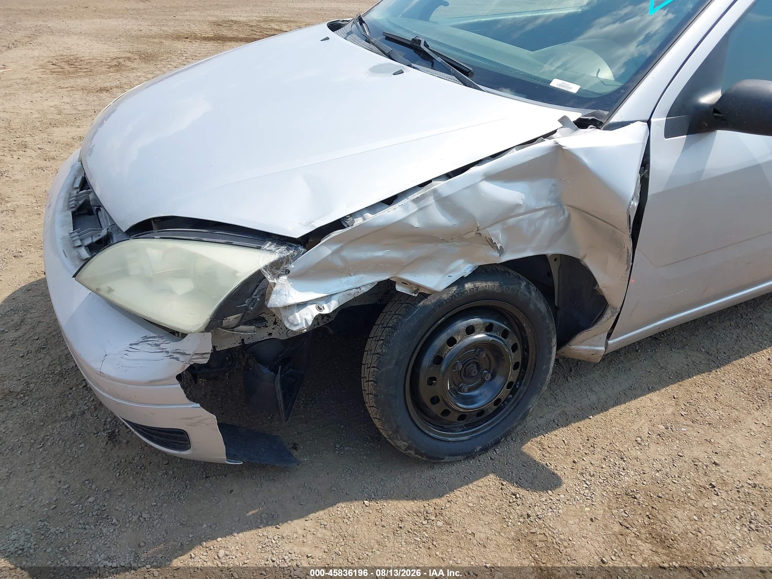 2005 Ford Focus Zx3 Silver vin: 3FAFP31N35R148948