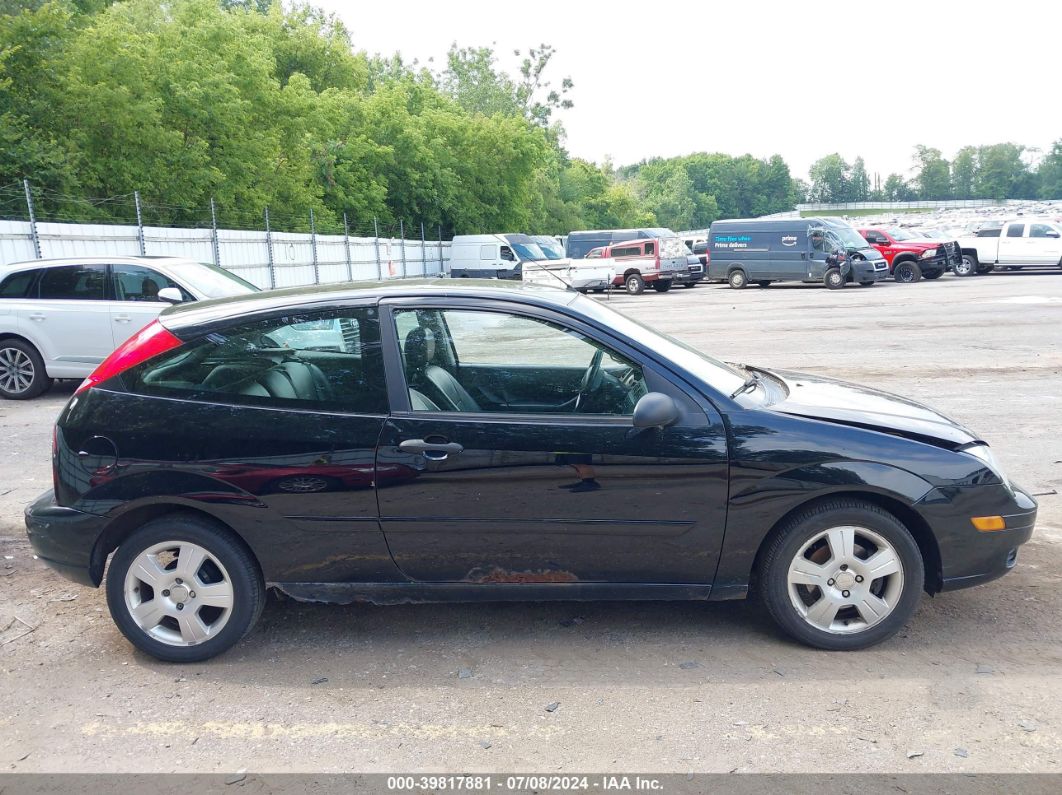 Price & History 2005 Ford Focus Zx3 2.0l I-4 Dohc, 136hp vin