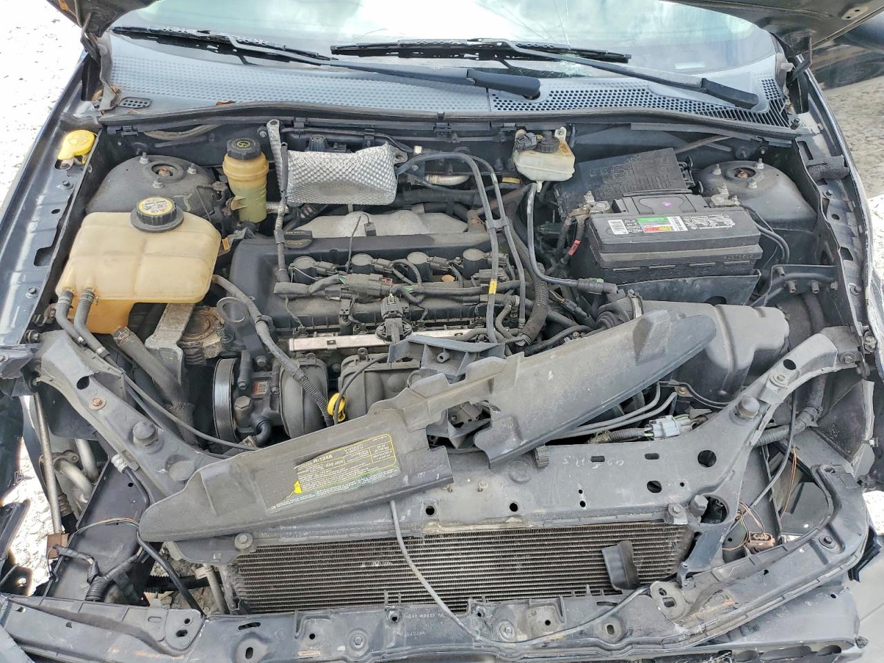 2005 Ford Focus Zx3 Black vin: 3FAFP31N45R156332