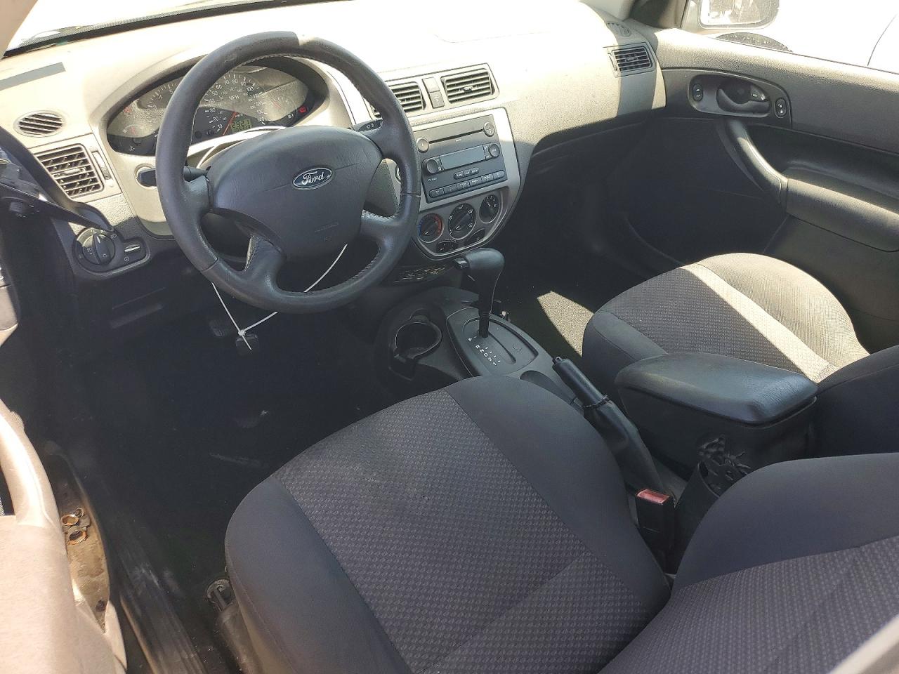 2005 Ford Focus Zx3 Charcoal vin: 3FAFP31N55R105096