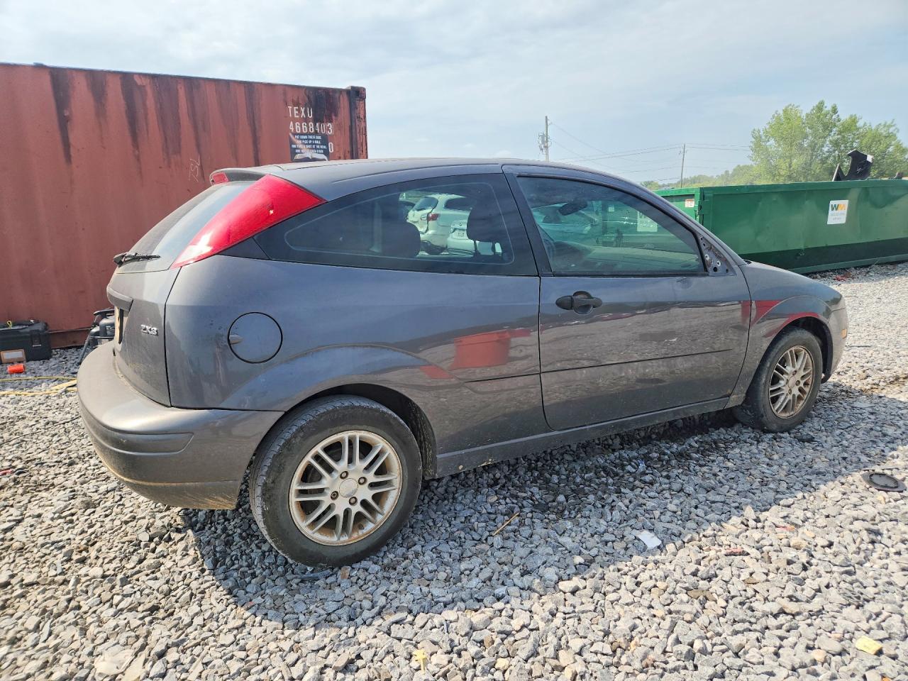 2005 Ford Focus Zx3 Gray vin: 3FAFP31N65R134218