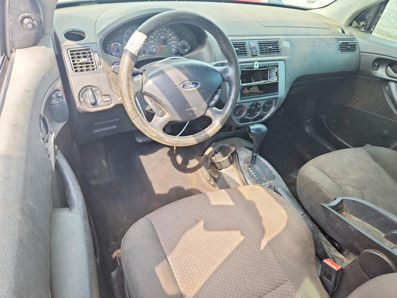 2005 Ford Focus Zx3 Gray vin: 3FAFP31N65R134218