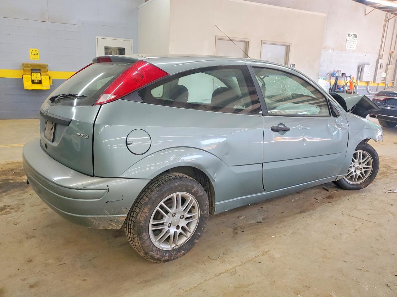 2005 Ford Focus Zx3 Green vin: 3FAFP31N85R112575