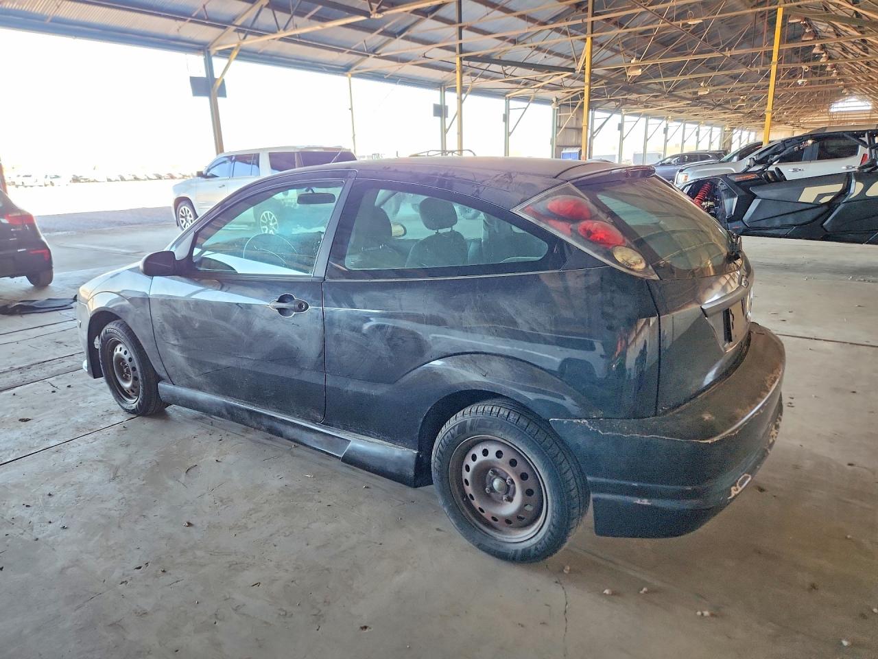 2005 Ford Focus Zx3 Black vin: 3FAFP31N95R143883