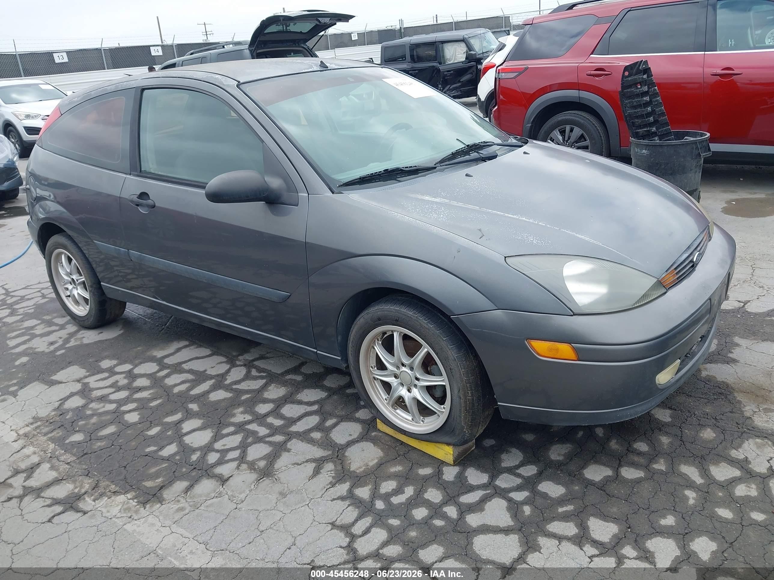 2004 Ford Focus Zx3 Gray vin: 3FAFP31Z14R102584