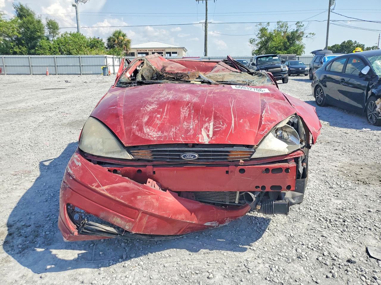 2004 Ford Focus Zx3 Red vin: 3FAFP31Z24R103937