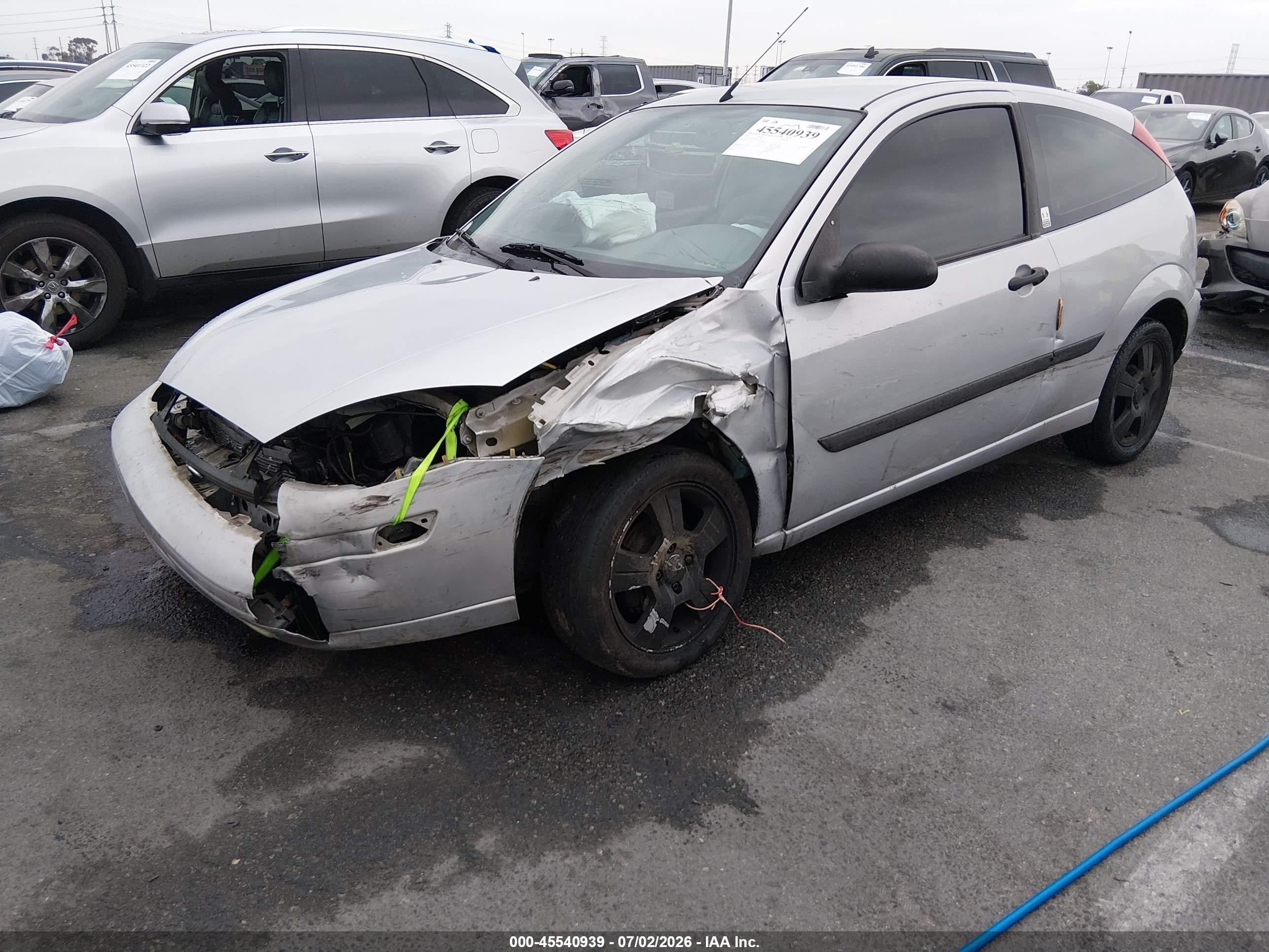 2003 Ford Focus Zx3 Silver vin: 3FAFP31Z93R141633