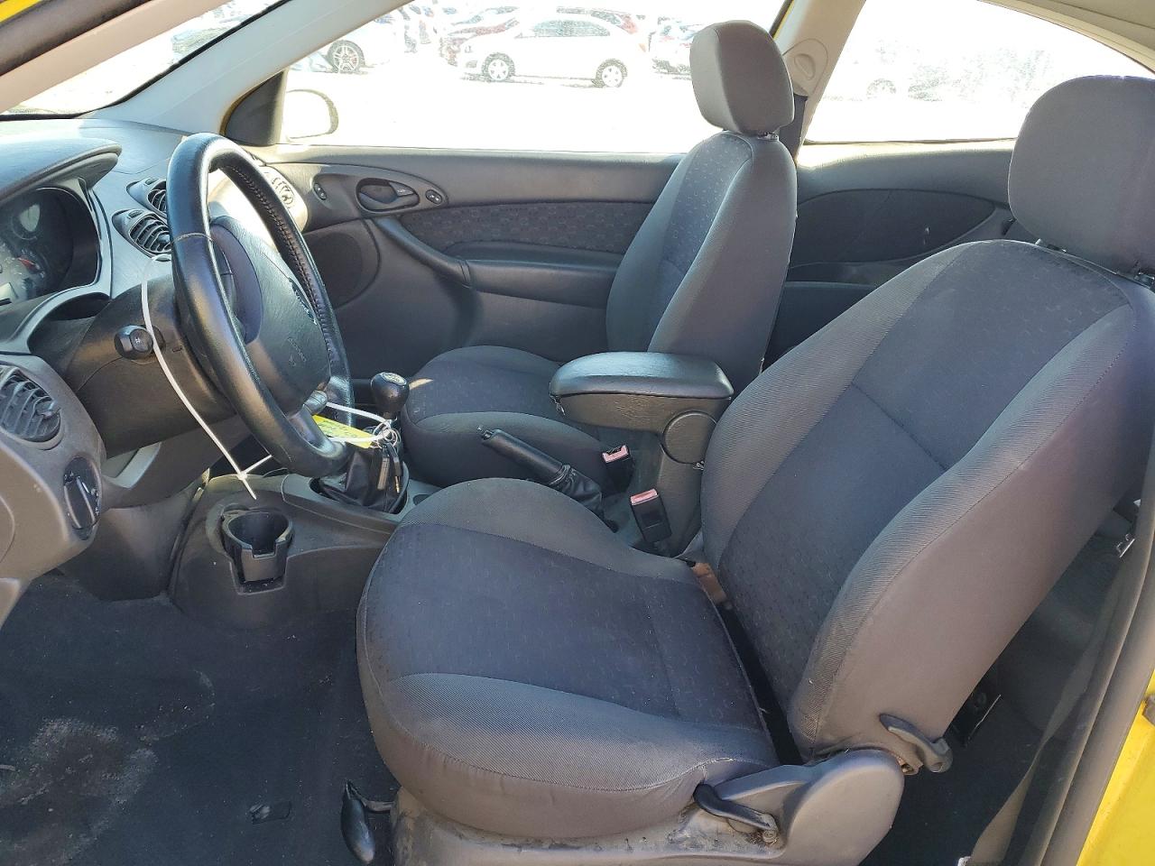 2003 Ford Focus Zx3 Yellow vin: 3FAFP31Z93R145682