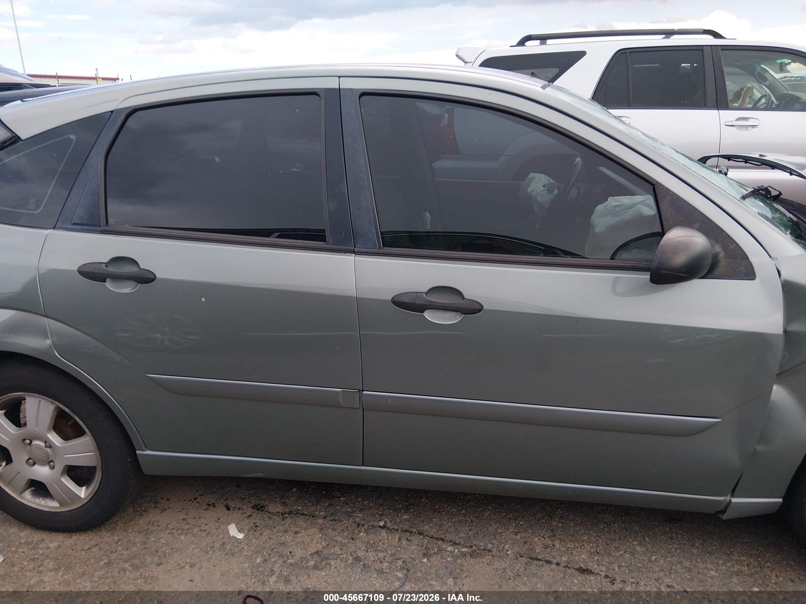 2004 Ford Focus Zx5 Green vin: 3FAFP37314R106914