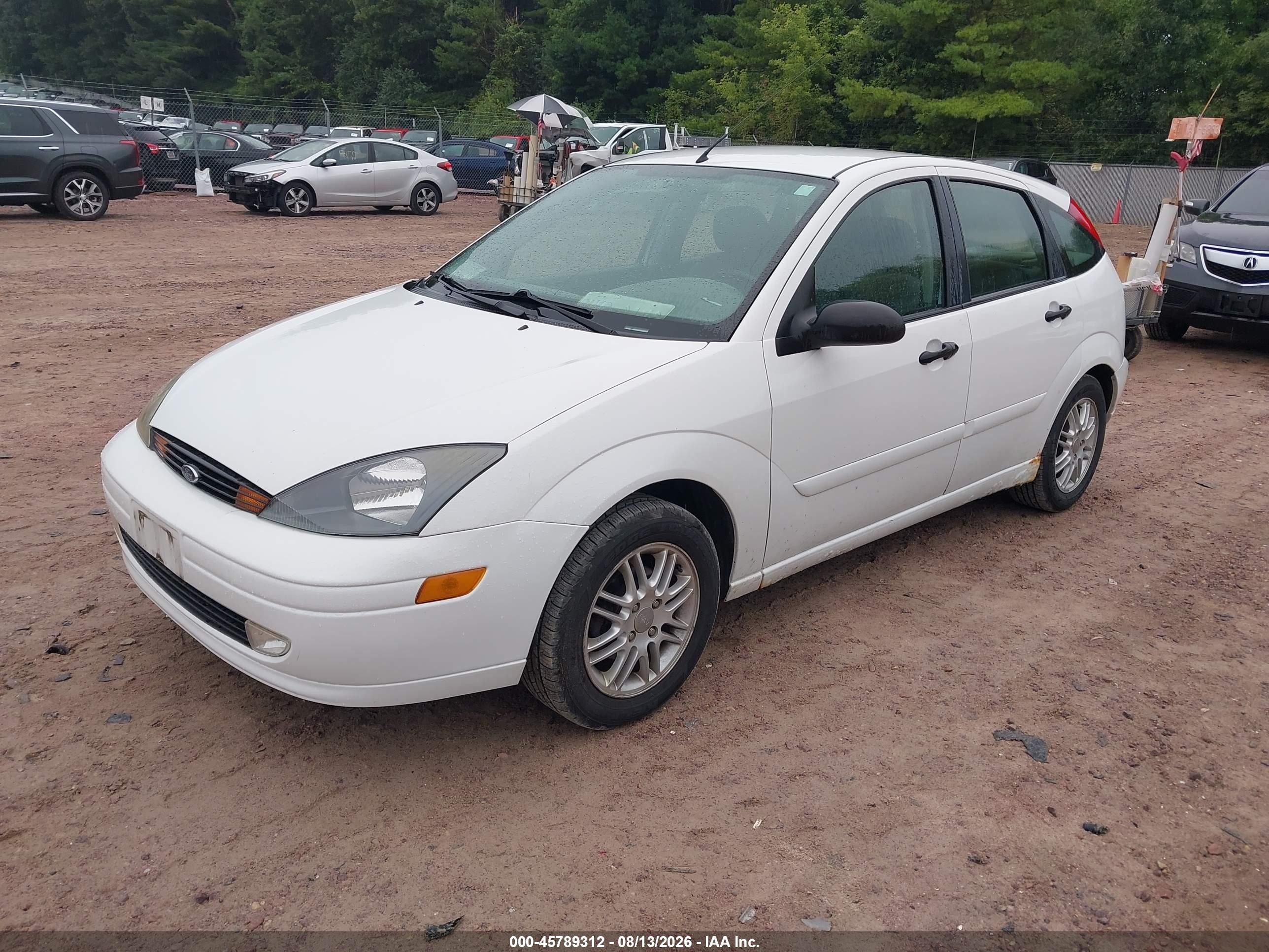 2003 Ford Focus Zx5/zx5 Comfort White vin: 3FAFP37343R147052