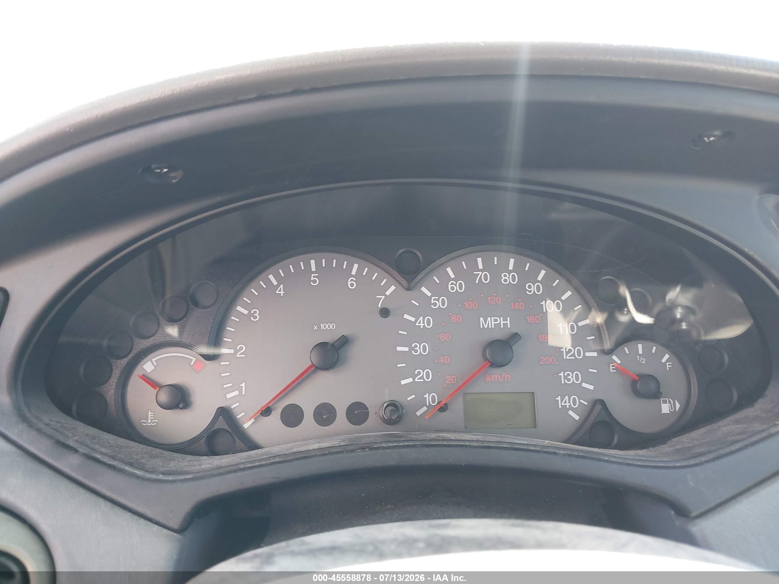 2003 Ford Focus   Серый vin: 3FAFP37353R167116