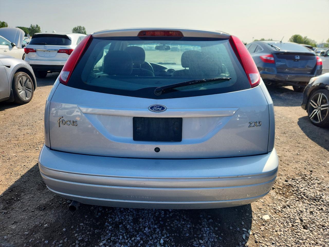 2004 Ford Focus Zx5 Silver vin: 3FAFP37374R112703