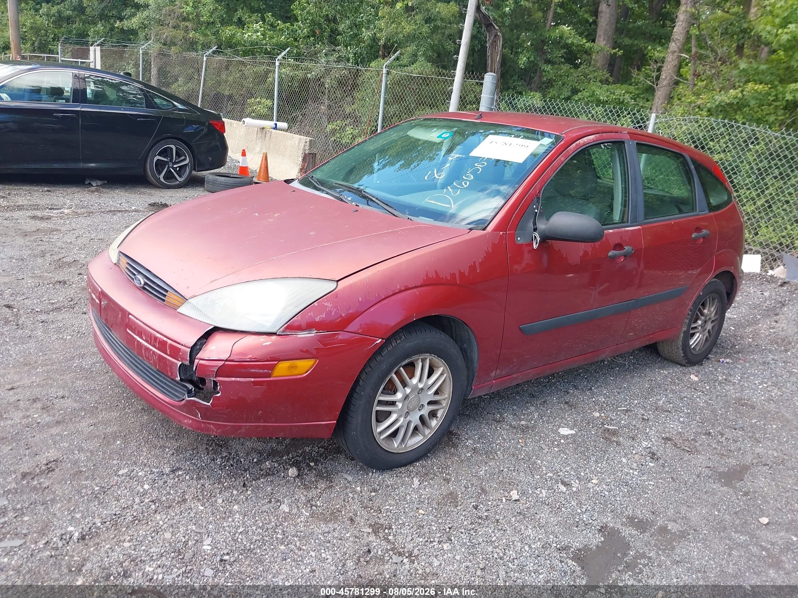 2003 Ford Focus Zx5/zx5 Comfort Красный vin: 3FAFP37383R160418