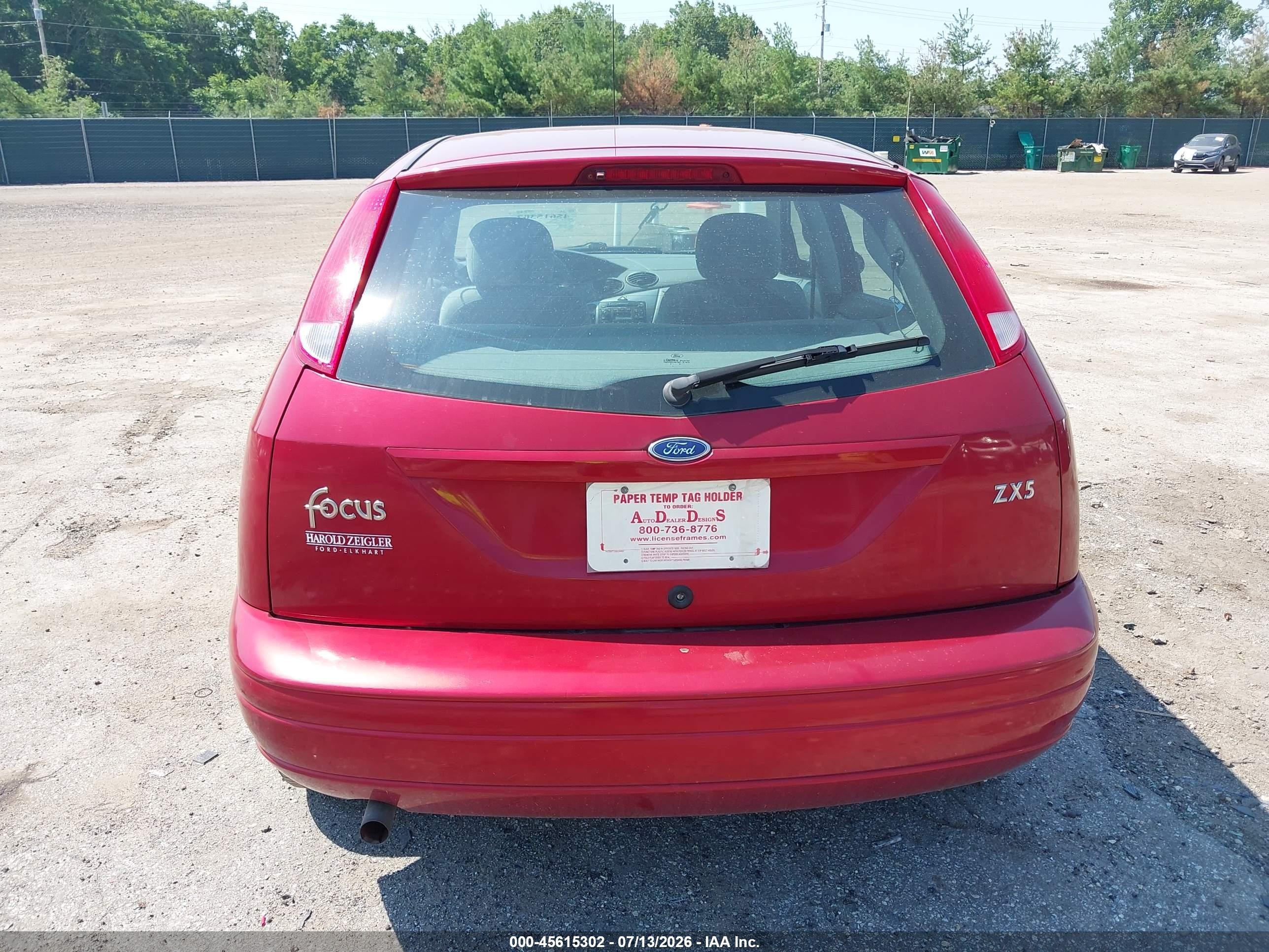 2003 Ford Focus Zx5 Красный vin: 3FAFP373X3R171856