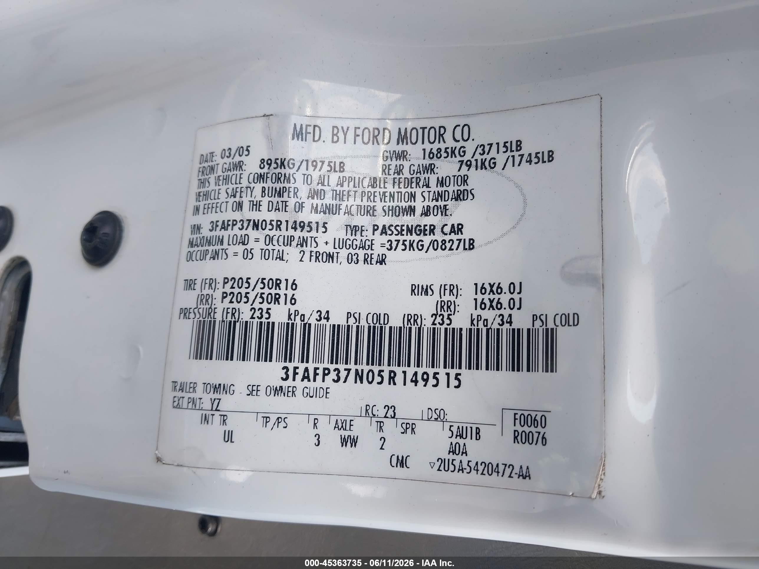 2005 Ford Focus Zx5 White vin: 3FAFP37N05R149515