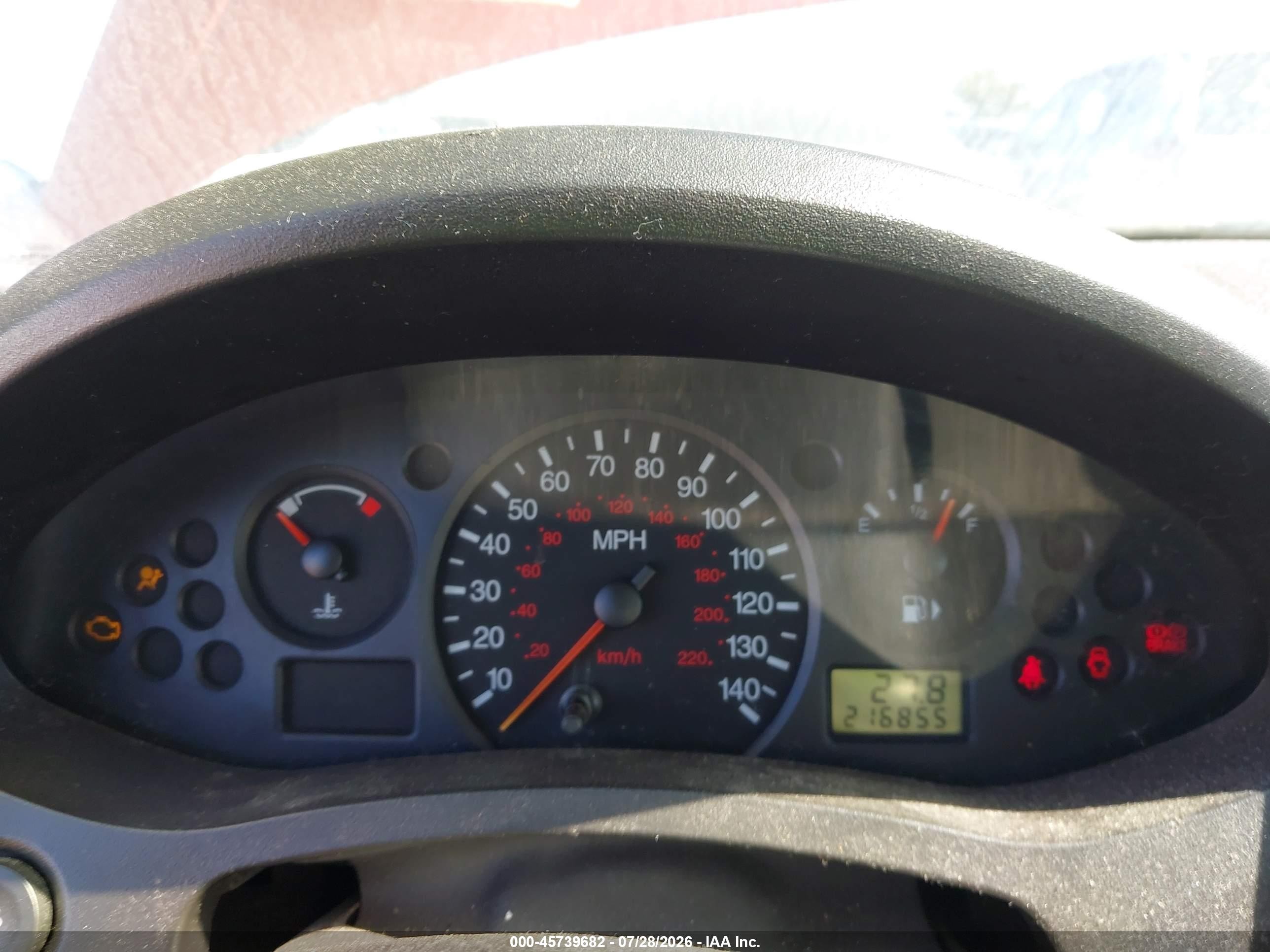 2005 Ford Focus Zx5 Red vin: 3FAFP37N05R156318