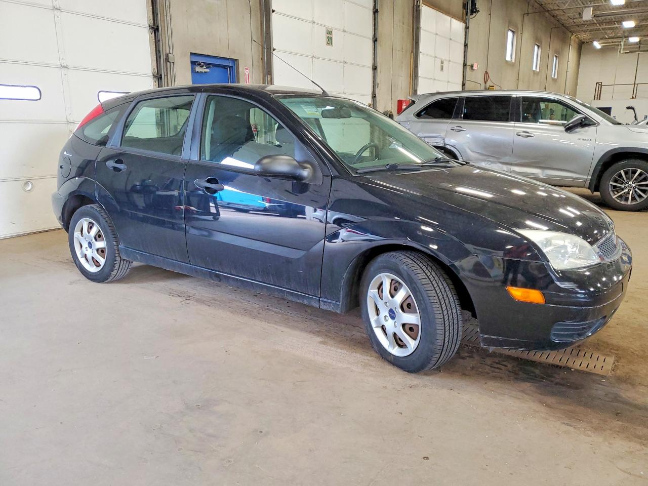 2005 Ford Focus Zx5 Black vin: 3FAFP37N15R114739