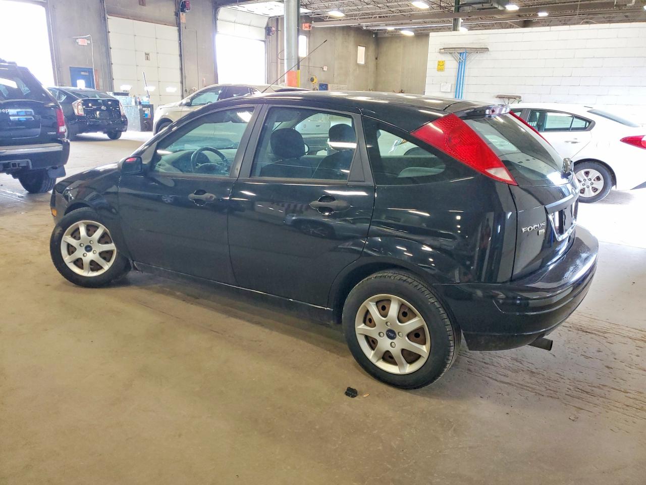 2005 Ford Focus Zx5 Black vin: 3FAFP37N15R114739