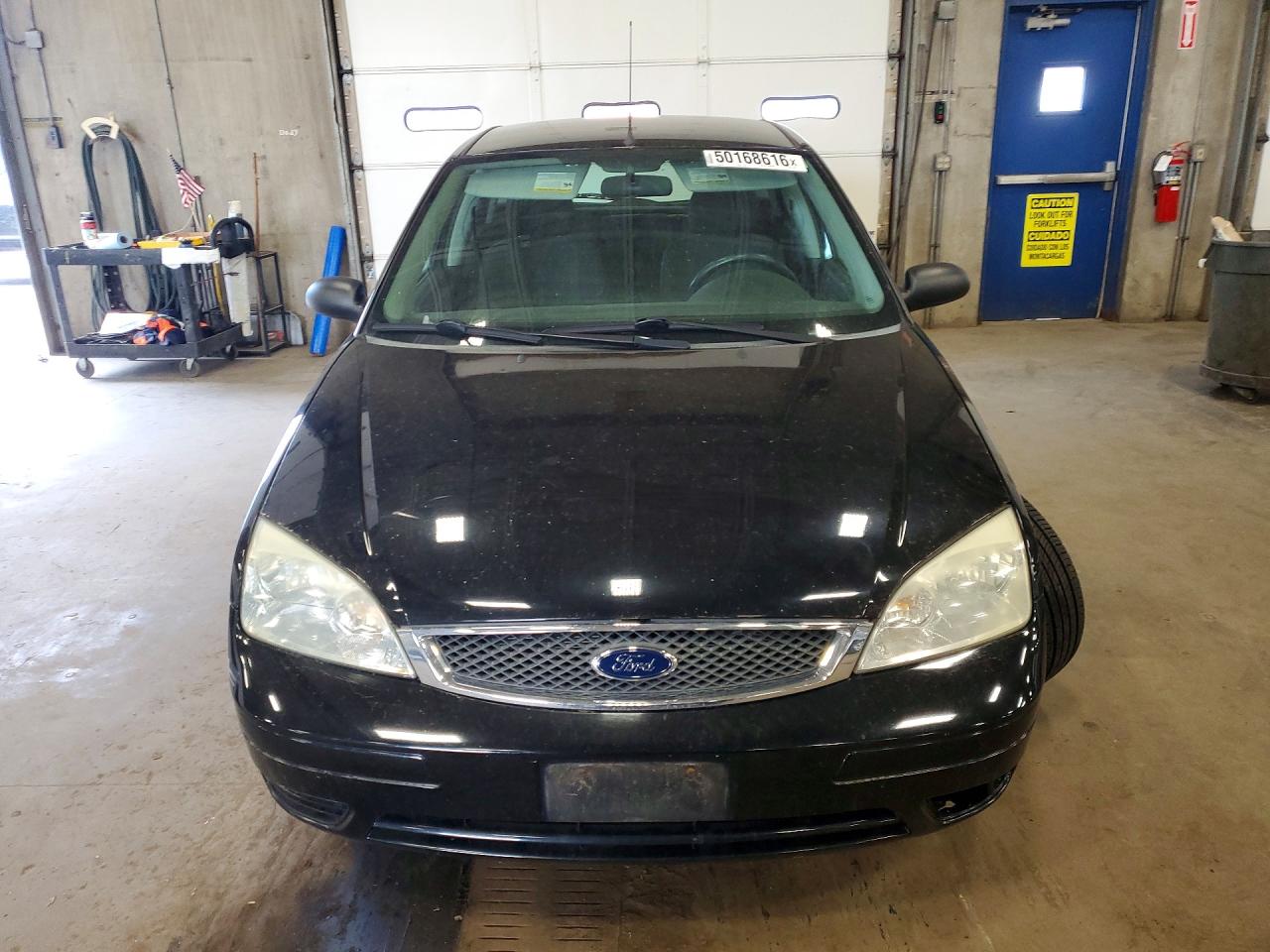 2005 Ford Focus Zx5 Black vin: 3FAFP37N15R114739