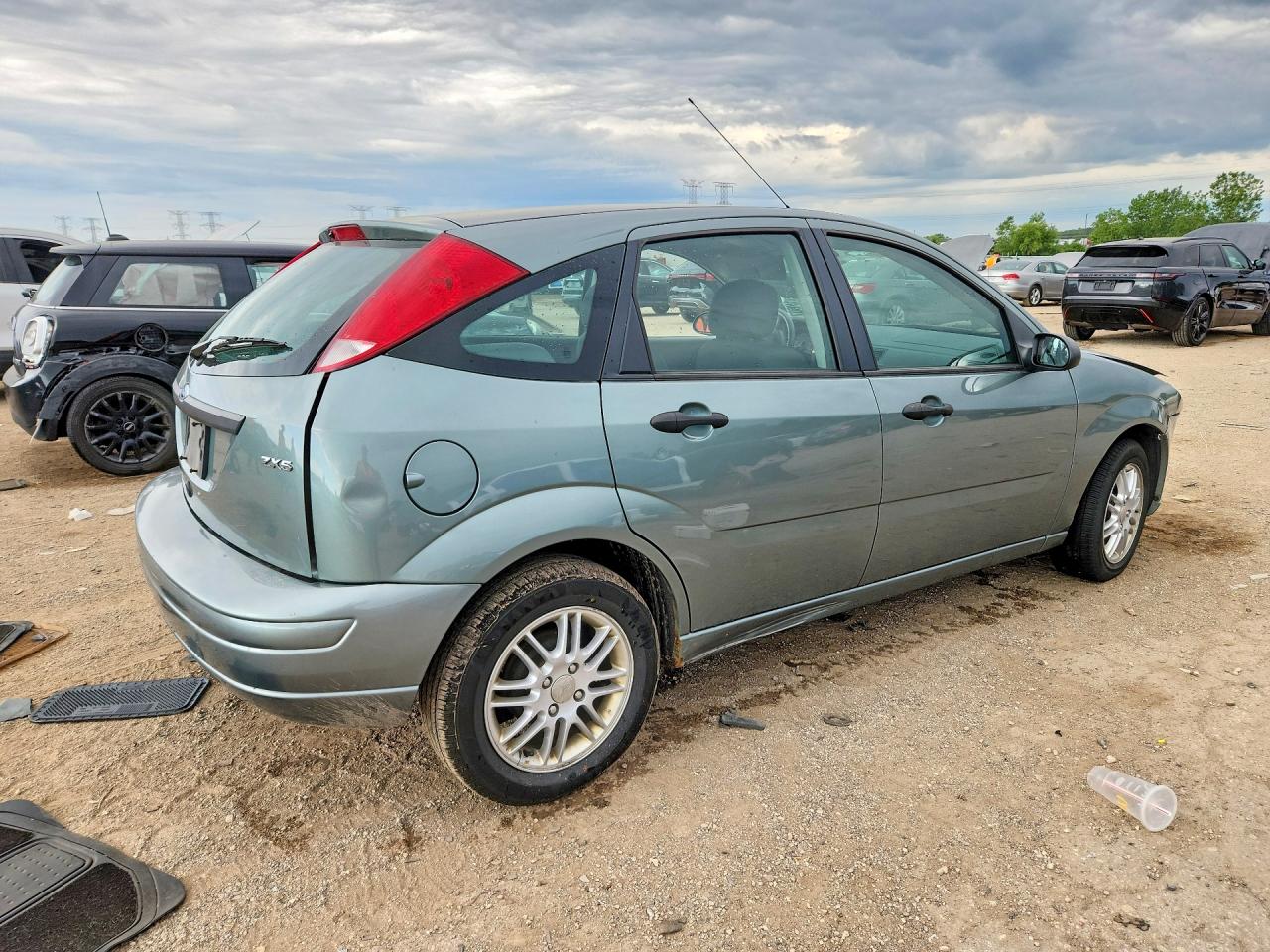 2005 Ford Focus Zx5 Green vin: 3FAFP37N15R121481