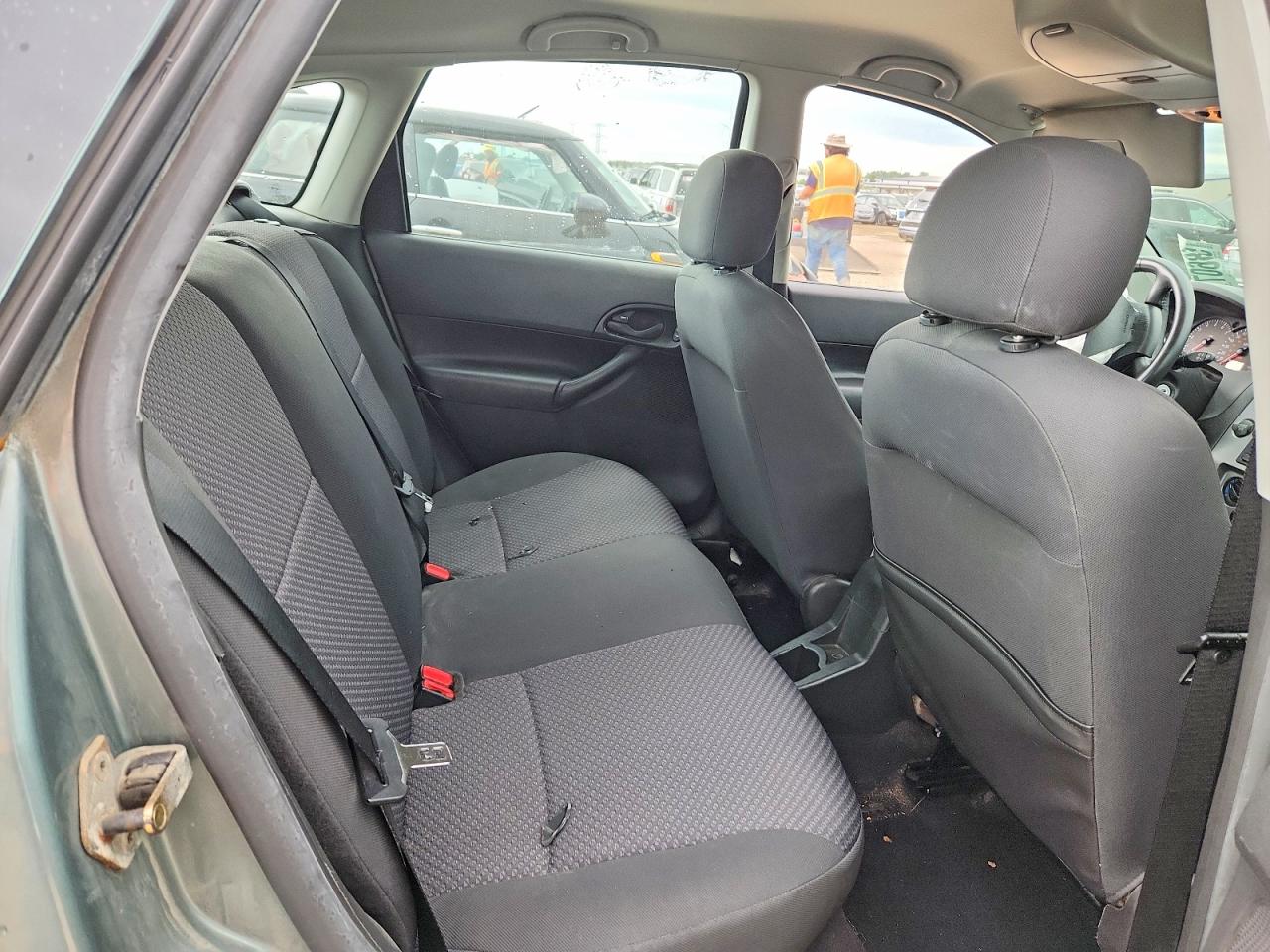 2005 Ford Focus Zx5 Green vin: 3FAFP37N15R121481